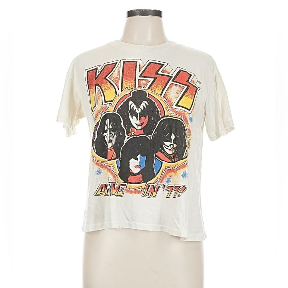 Madeworn Kiss Tee